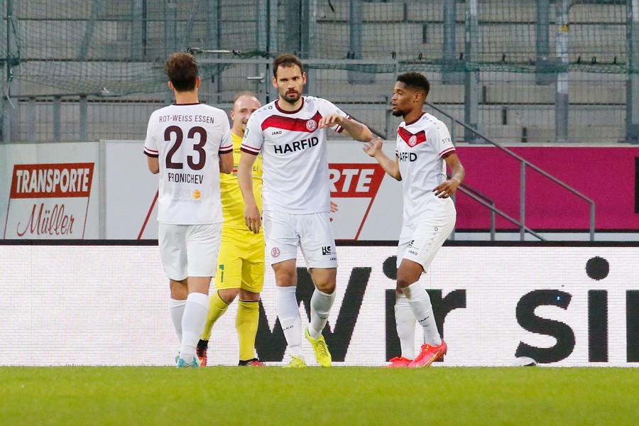 RW Essen vs. SV Straelen (2020/21)_23