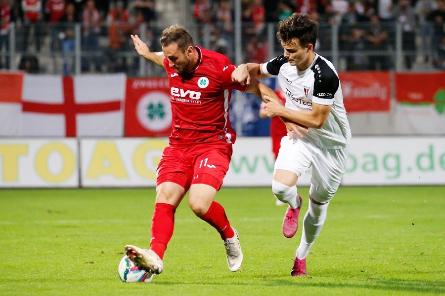 RW Oberhausen vs. FC Wegberg-Beeck (2021/22)_24