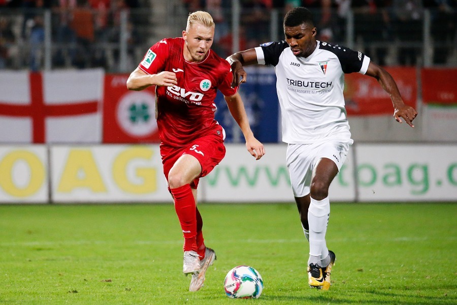 RW Oberhausen vs. FC Wegberg-Beeck (2021/22)_34