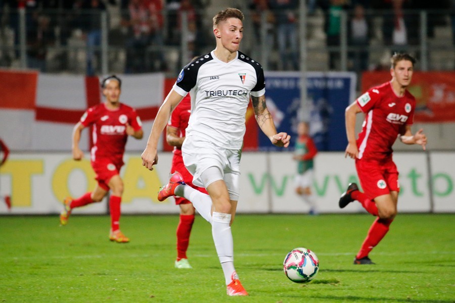 RW Oberhausen vs. FC Wegberg-Beeck (2021/22)_43