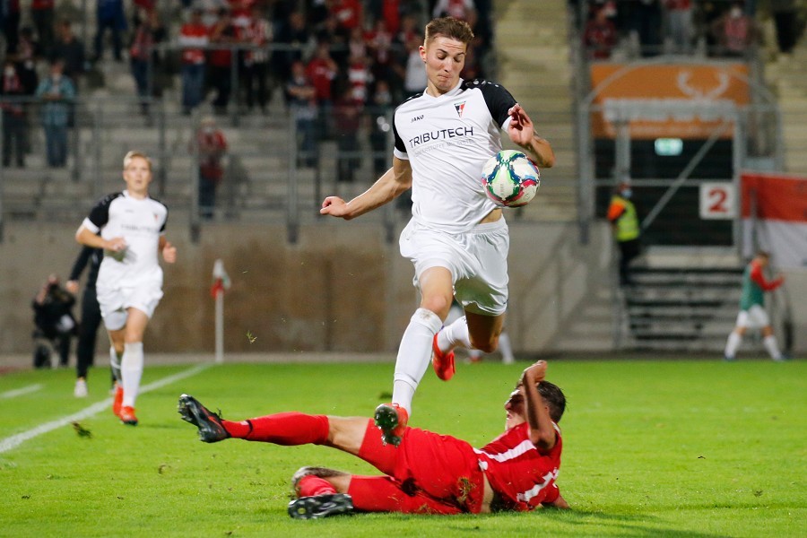 RW Oberhausen vs. FC Wegberg-Beeck (2021/22)_45