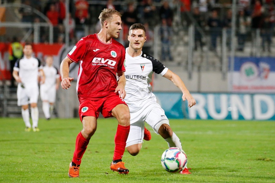 RW Oberhausen vs. FC Wegberg-Beeck (2021/22)_61