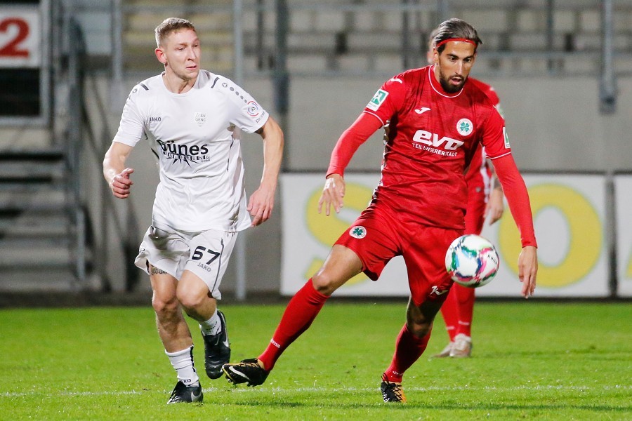 RW Oberhausen vs. SV Genc Osman Duisburg (2021/22)._12