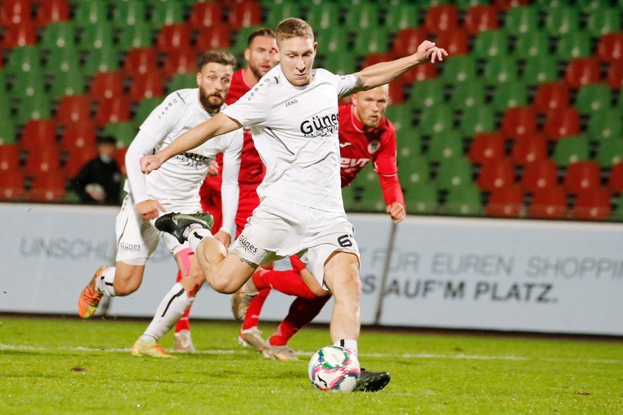 RW Oberhausen vs. SV Genc Osman Duisburg (2021/22)._50