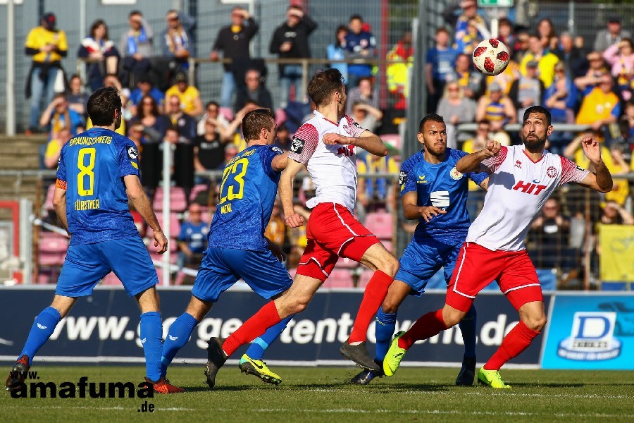 SC Fortuna Köln- Eintracht Braunschweig (2018/19)_14