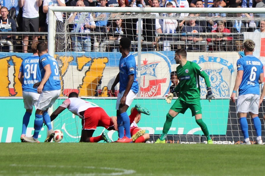 SC Fortuna Köln- FC Hansa Rostock (2018/19)_12
