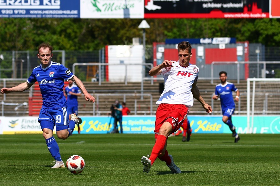 SC Fortuna Köln- SpVgg Unterhaching (2018/19)_16