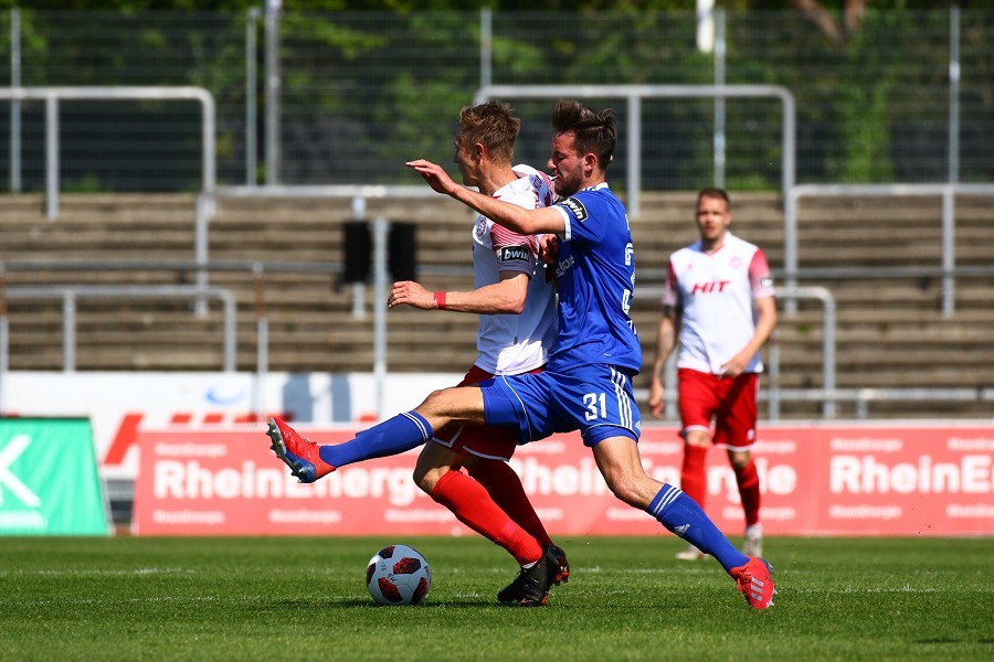 SC Fortuna Köln- SpVgg Unterhaching (2018/19)_24