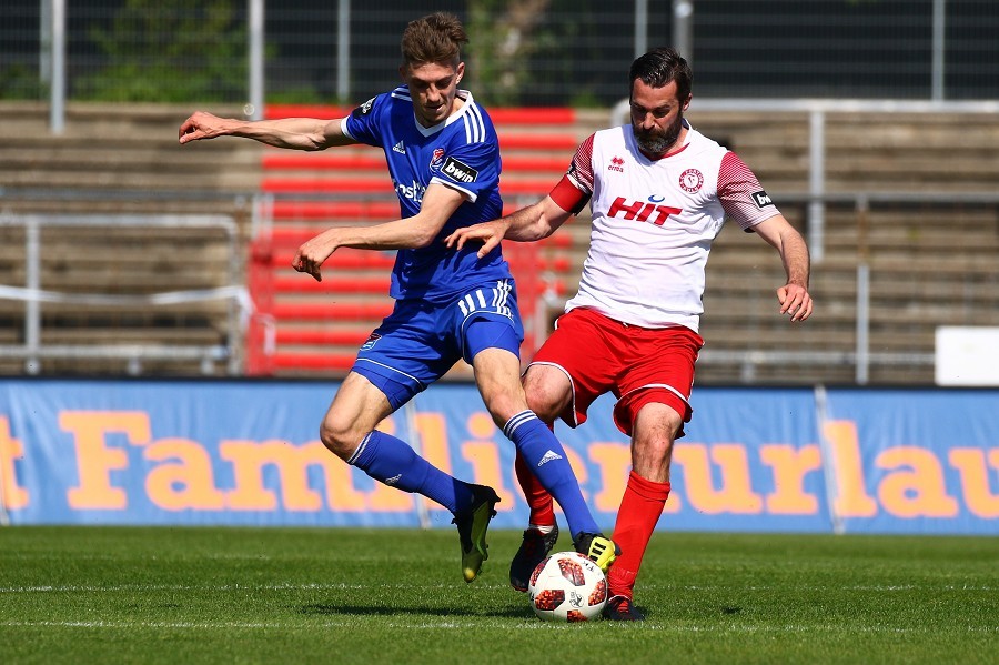 SC Fortuna Köln- SpVgg Unterhaching (2018/19)_30
