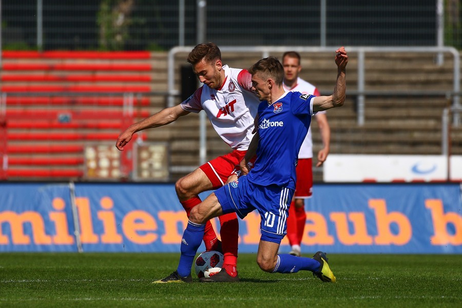 SC Fortuna Köln- SpVgg Unterhaching (2018/19)_31