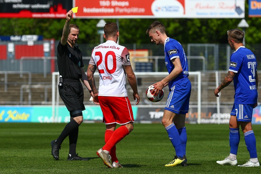 SC Fortuna Köln- SpVgg Unterhaching (2018/19)_44