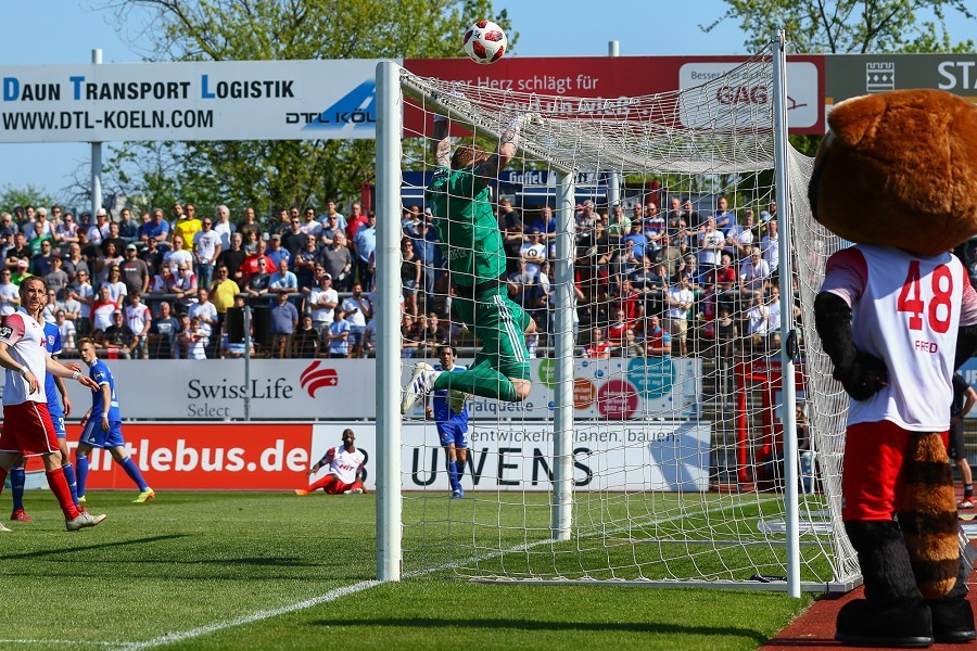 SC Fortuna Köln- SpVgg Unterhaching (2018/19)_49