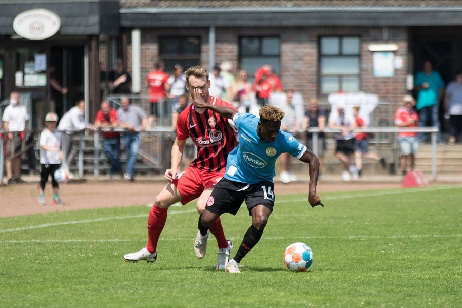 SC Schiefbahn vs. Fortuna Düsseldorf (2021/22)_10