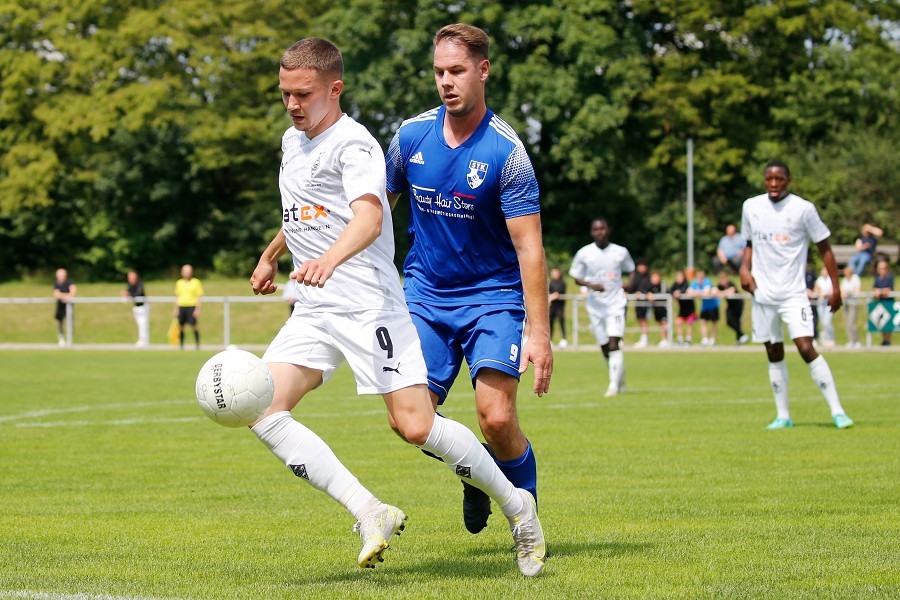 SC Teutonia Kleinenbroich vs. Borussia Mönchengladbach U23 (2021/22)_5