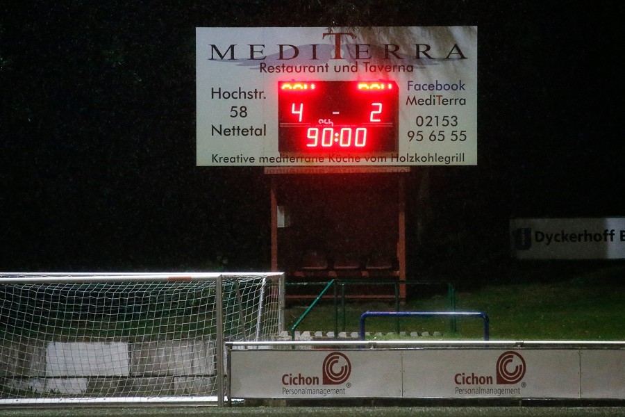 SC Union Nettetal vs. Ratingen 04/19 (2021/22)_4