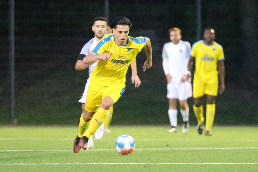 SC Victoria Mennrath vs. 1. FC Mönchengladbach (2022/23)_11
