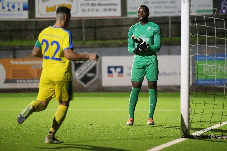 SC Victoria Mennrath vs. 1. FC Mönchengladbach (2022/23)_19