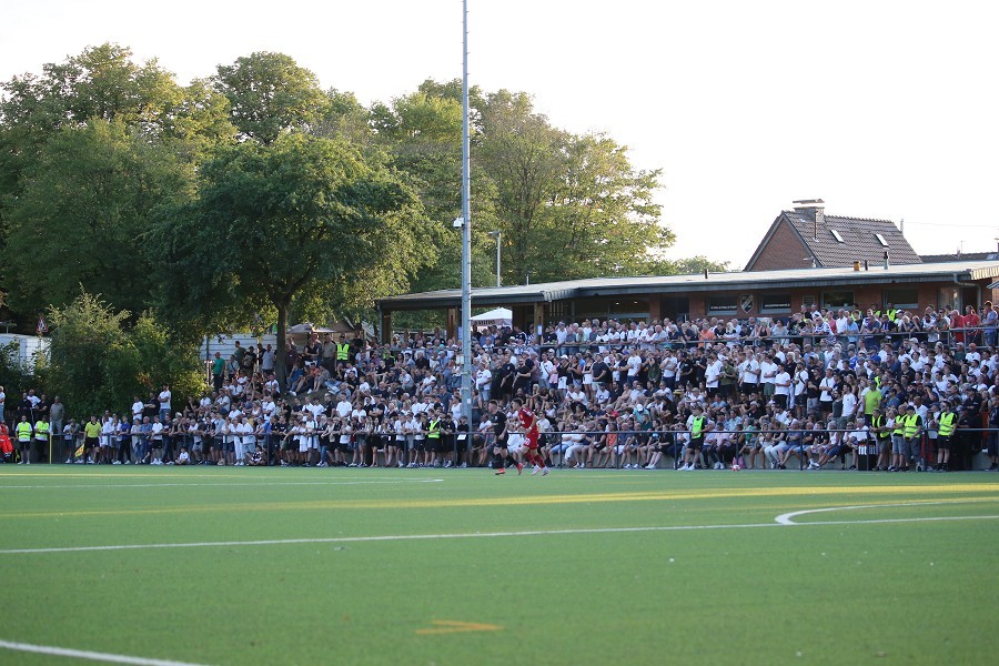 SC Victoria Mennrath vs. MSV Duisburg (2022/23)_14