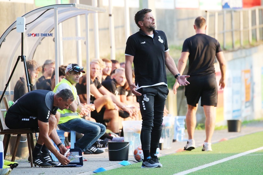 SC Victoria Mennrath vs. MSV Duisburg (2022/23)_22
