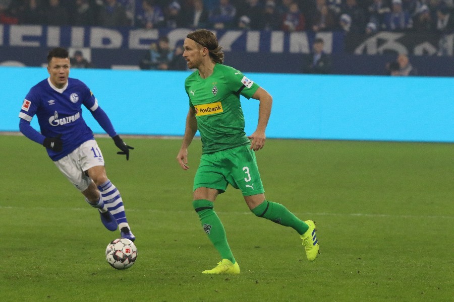 Schalke 04- Borussia Mönchengladbach (2018/19)_11