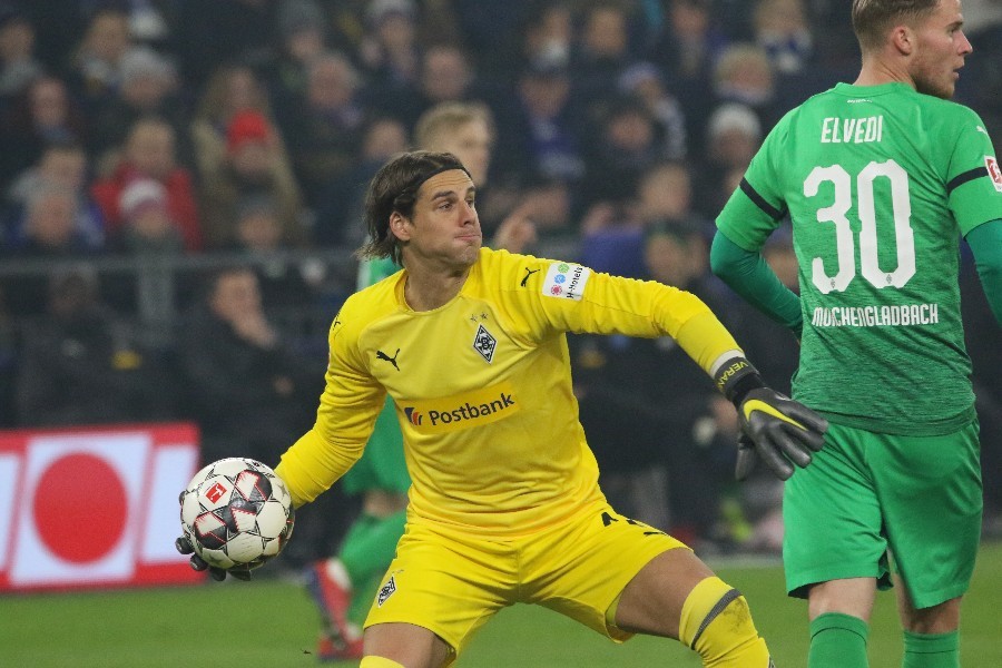 Schalke 04- Borussia Mönchengladbach (2018/19)_12