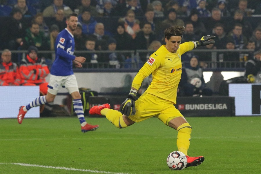 Schalke 04- Borussia Mönchengladbach (2018/19)_17