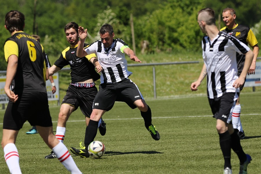 SF Leuth II- Dülkener FC III (2017/18)_1