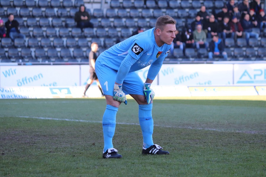 SG Sonnenhof Großaspach- KFC Uerdingen (2018/19)_16