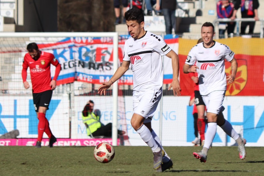 SG Sonnenhof Großaspach- KFC Uerdingen (2018/19)_26