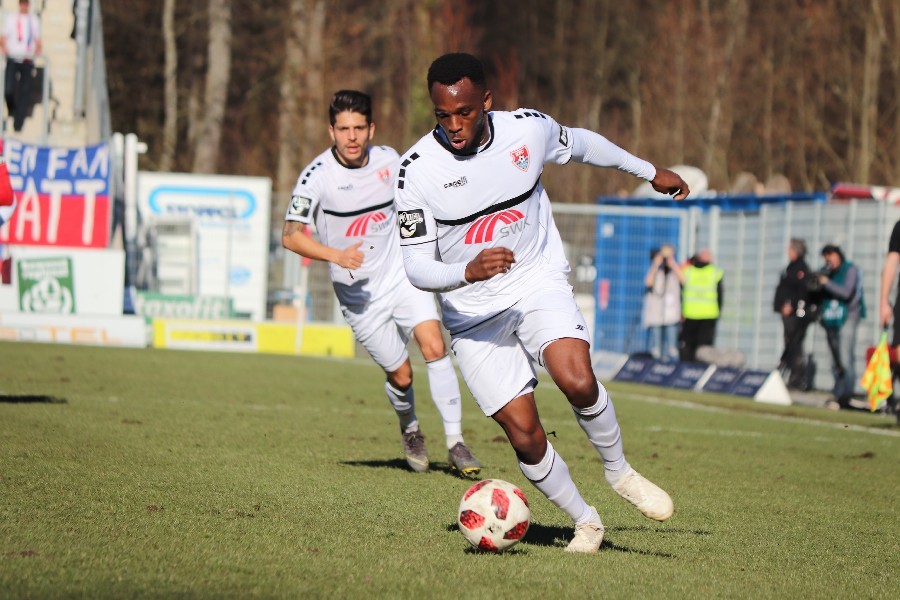 SG Sonnenhof Großaspach- KFC Uerdingen (2018/19)_27