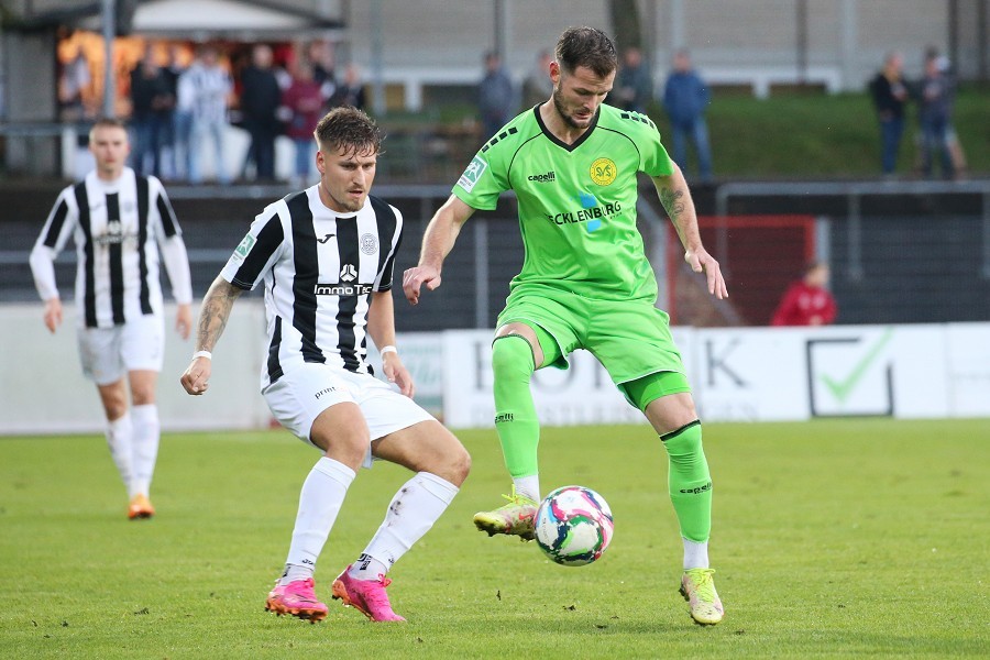 SG Wattenscheid 09 vs. SV Straelen (2022/23)_18