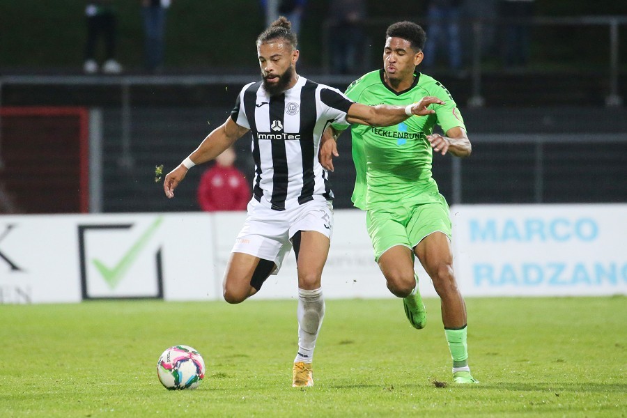 SG Wattenscheid 09 vs. SV Straelen (2022/23)_27