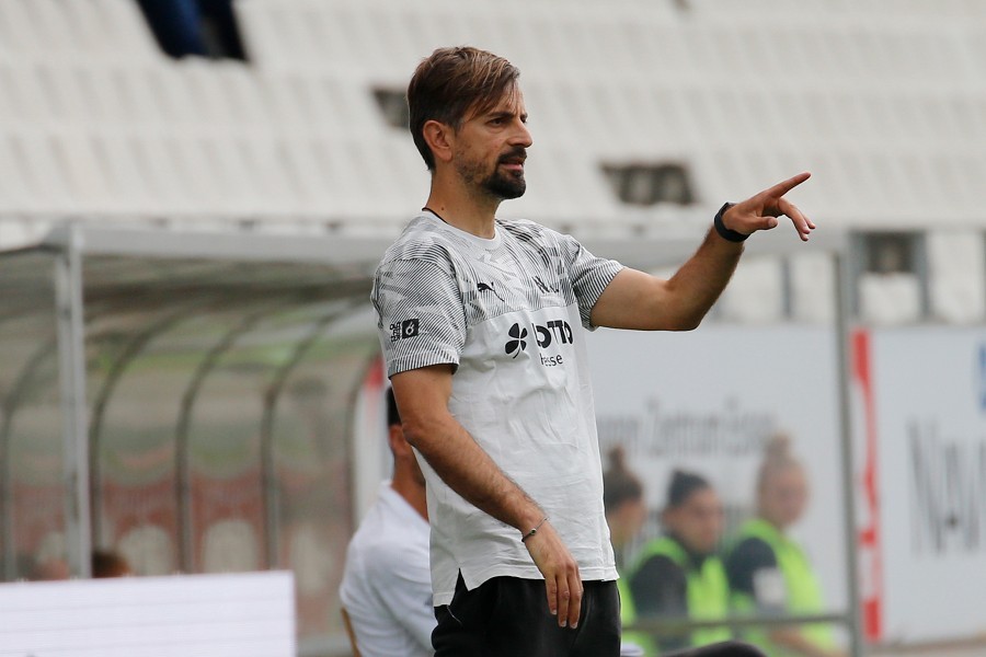 SGS Essen- 1. FFC Frankfurt (2019/20)_18
