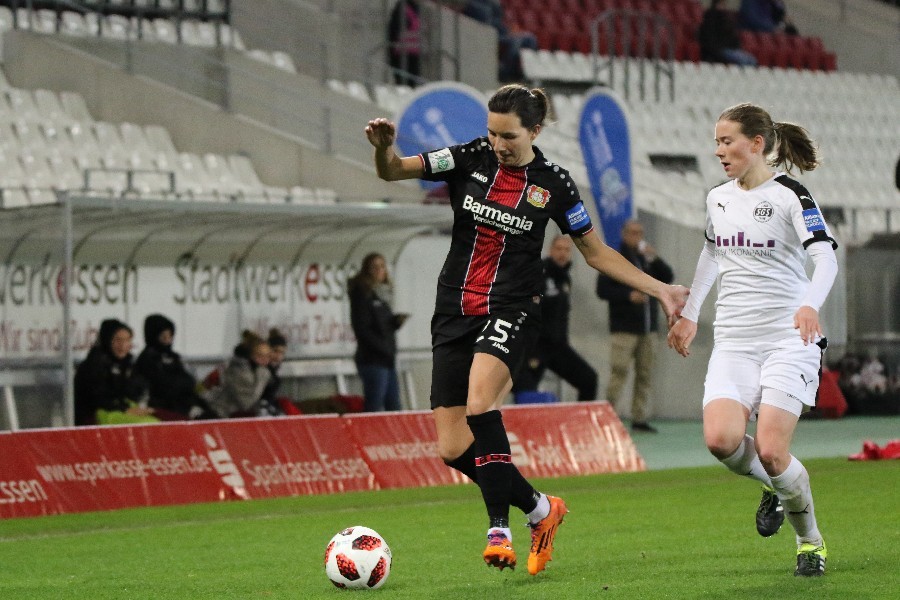 SGS Essen- Bayer 04 Leverkusen (2018/19)_13
