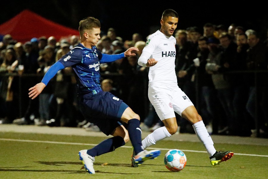 Sportfreunde Neuwerk vs. RW Essen (2021/22)_12