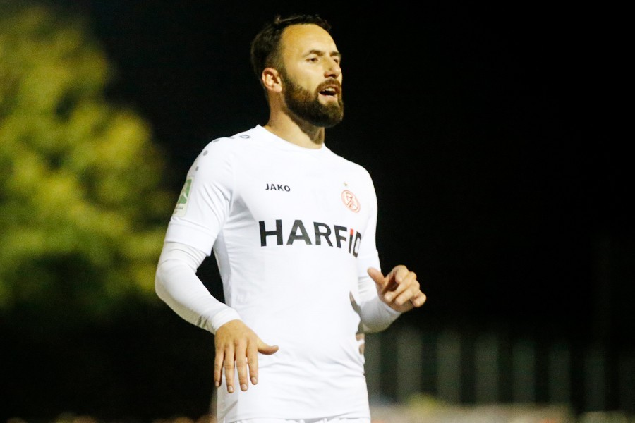 Sportfreunde Neuwerk vs. RW Essen (2021/22)_21
