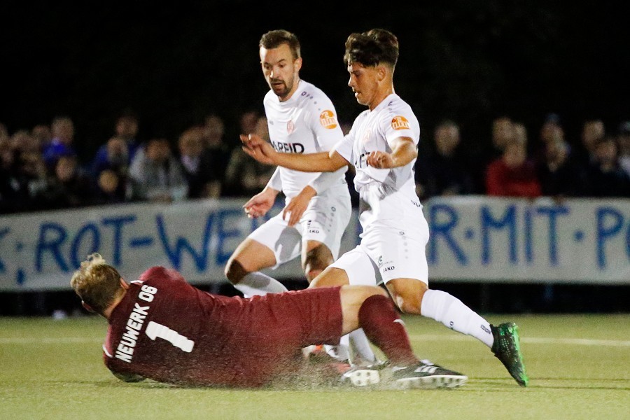 Sportfreunde Neuwerk vs. RW Essen (2021/22)_22