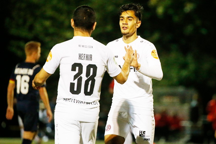 Sportfreunde Neuwerk vs. RW Essen (2021/22)_30