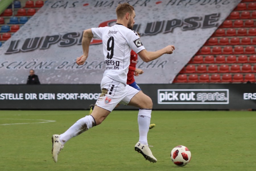 SpVgg Unterhaching- KFC Uerdingen (2018/19)_12