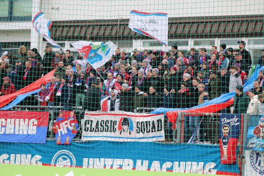 SpVgg Unterhaching- KFC Uerdingen (2018/19)_14