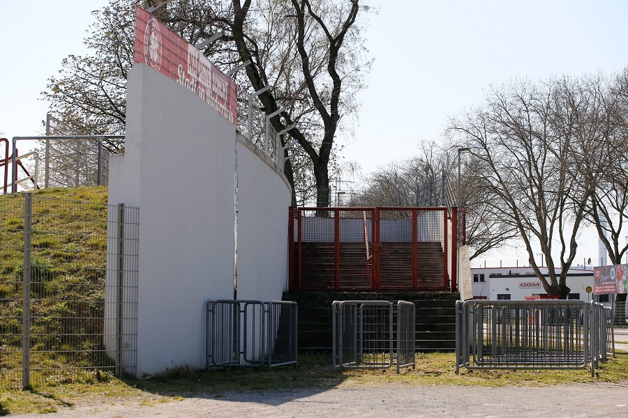 Stadion Niederrhein 06.04.2020_15