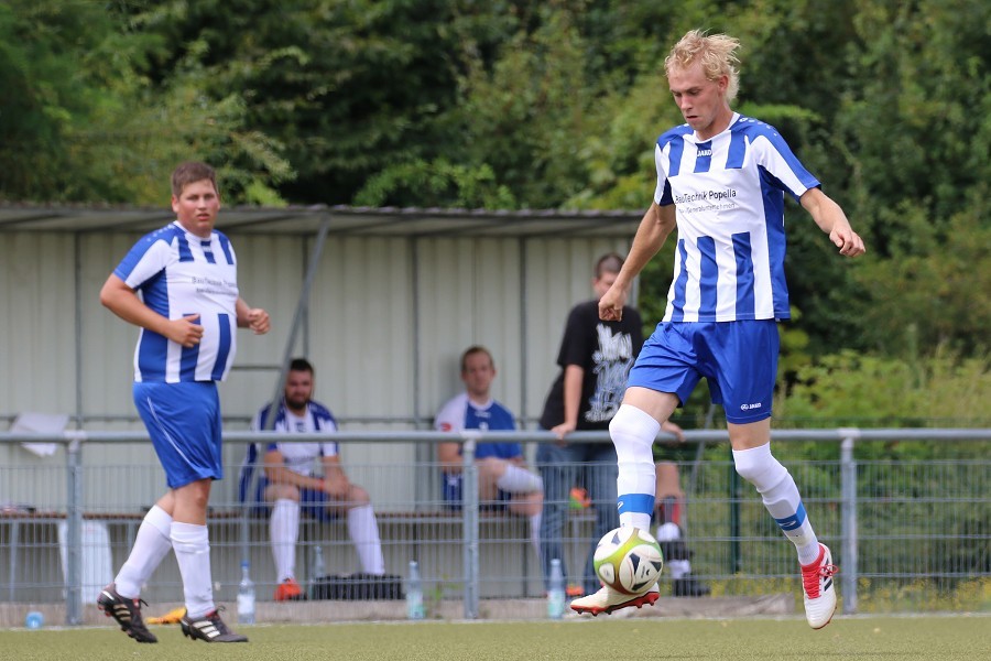 SV Jungblut Born- TSV Boisheim II (2019/20)_13