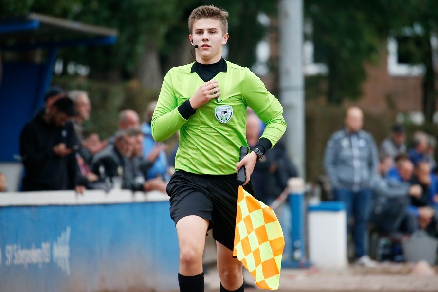 SV Scherpenberg vs. VSF Amern (2021/22)_23