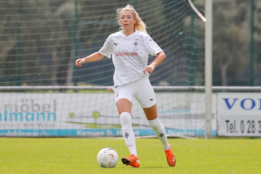 SV Straelen U15 vs. Borussia Mönchengladbach (2021/22)_19