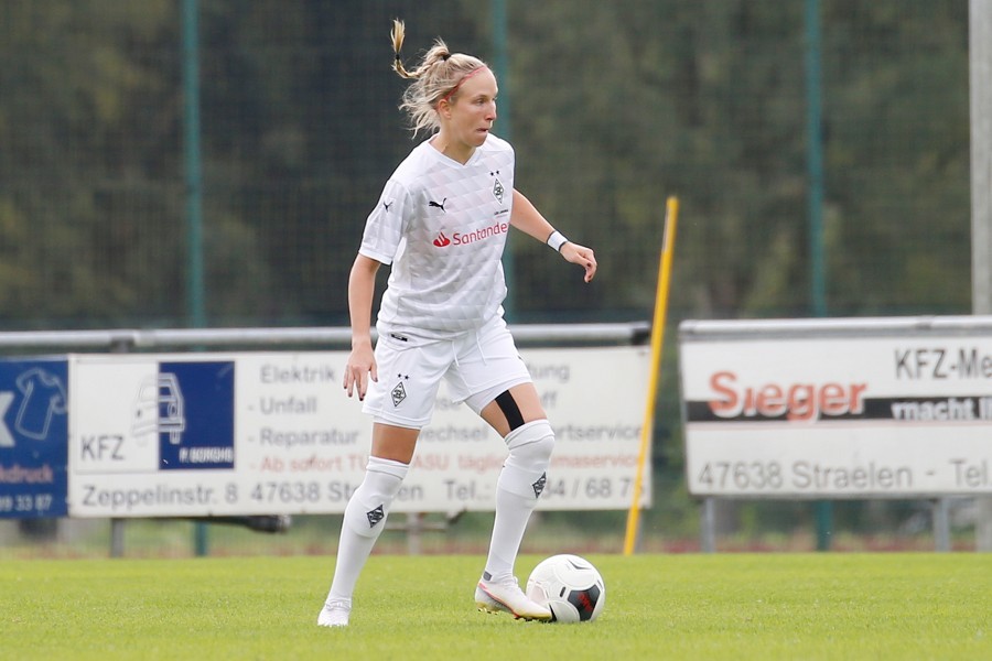 SV Straelen U15 vs. Borussia Mönchengladbach (2021/22)_6