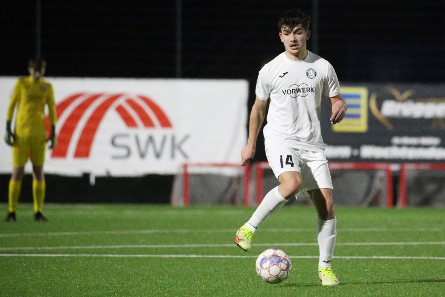 SV Straelen U17 vs. Wuppertaler SV U17 (2021/22)_10