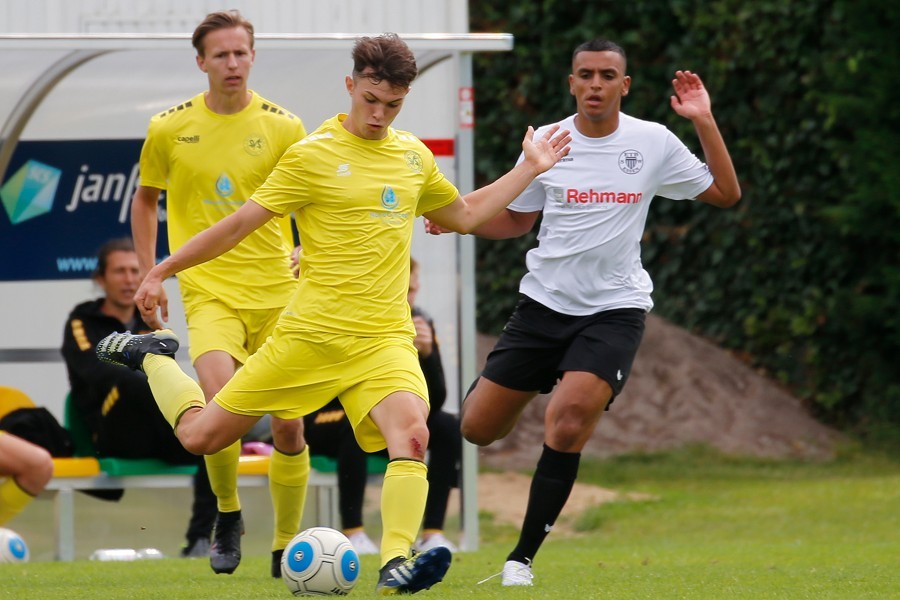 SV Straelen U19 vs. ETB SW Essen U19 (2021/22)_11