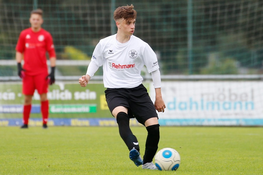 SV Straelen U19 vs. ETB SW Essen U19 (2021/22)_19