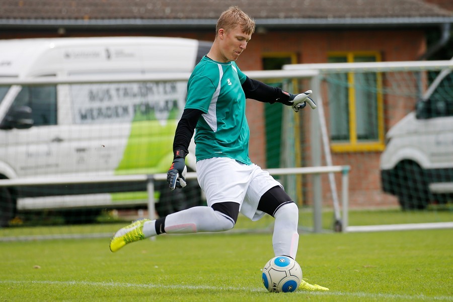 SV Straelen U19 vs. ETB SW Essen U19 (2021/22)_4