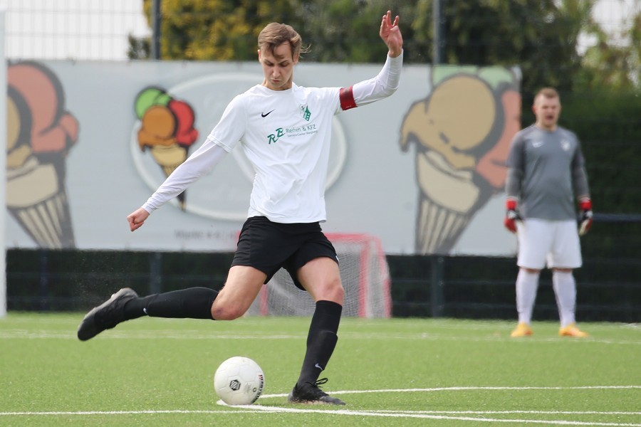 SV Straelen U23 vs. SC Hardt (2021/22)_13